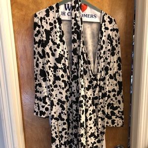 DVF vintage size 8 wrap dress!